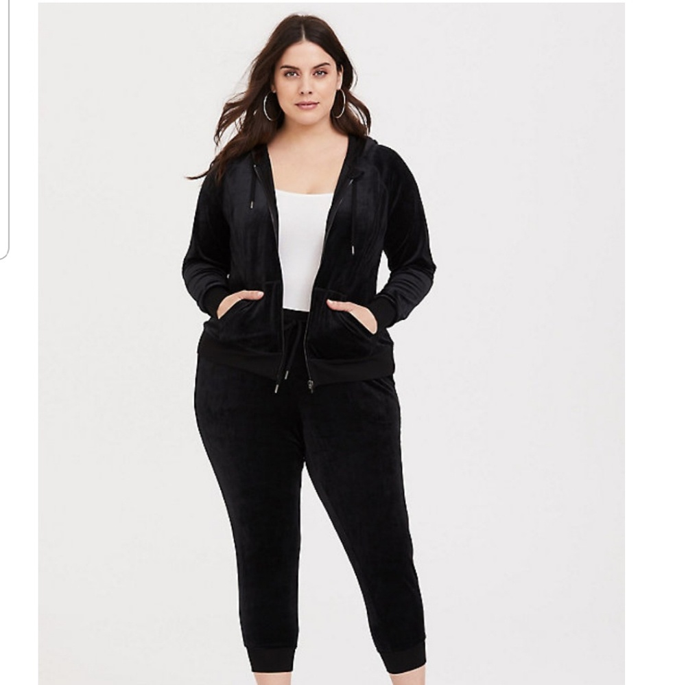 Black Velvet Hoodie and Jogger Set - Picture 5 of 6